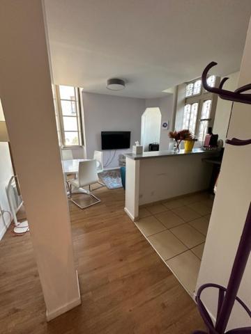 Charmant appartement au calme sur vezere Uzerche Extérieur photo
